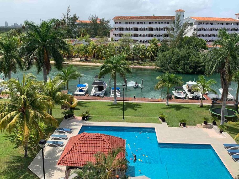 Chic Lagoon Front Villa By Casa Paraiso Cancun Bagian luar foto