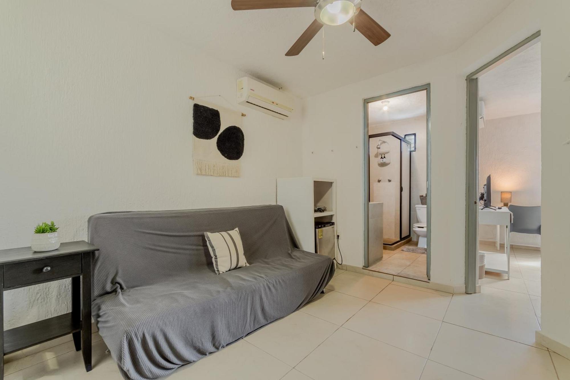 Chic Lagoon Front Villa By Casa Paraiso Cancun Bagian luar foto